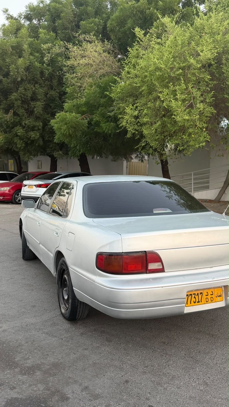 Car Image 1992 TOYOTA CAMRY SE