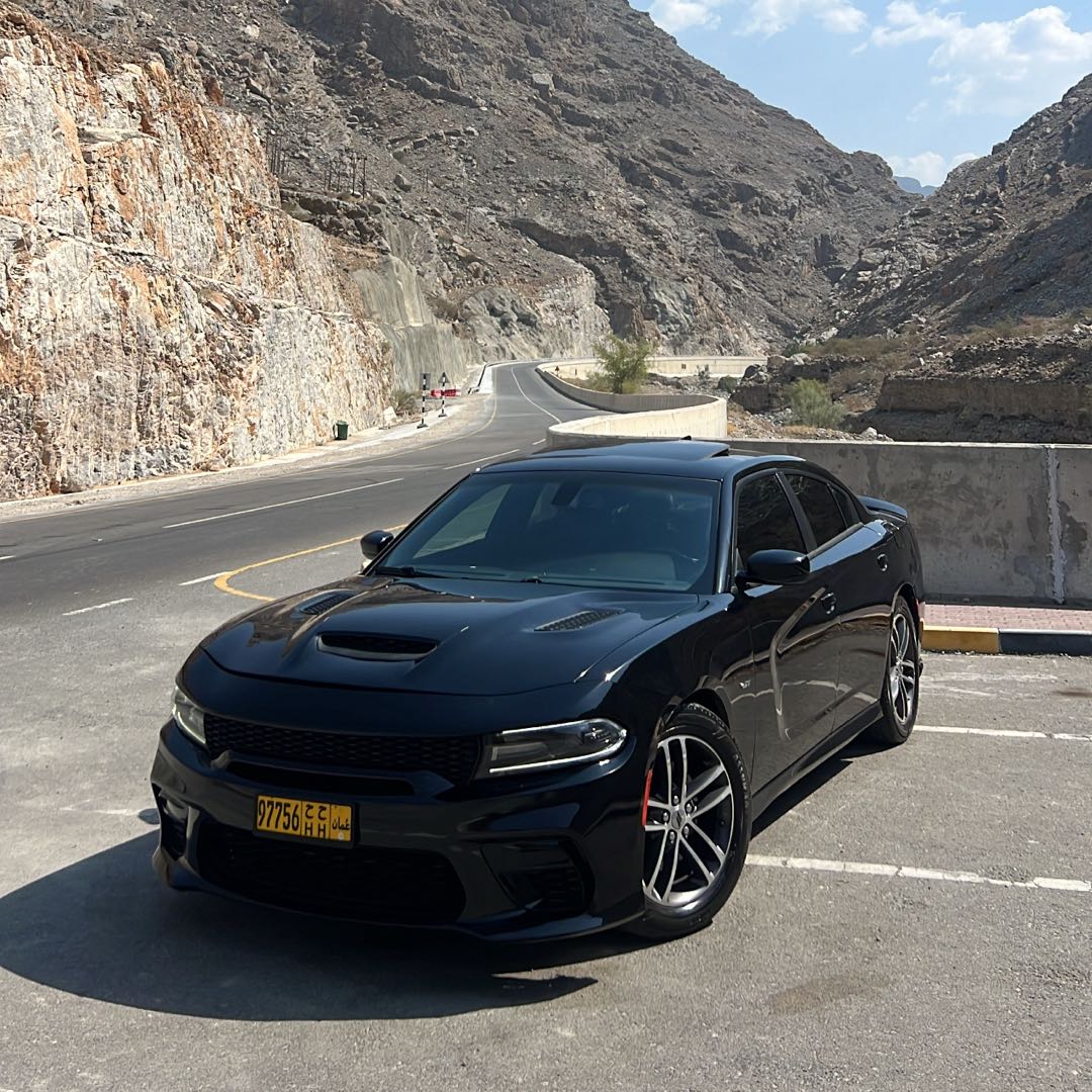 Car Image 2018 DODGE CHARGER GT
