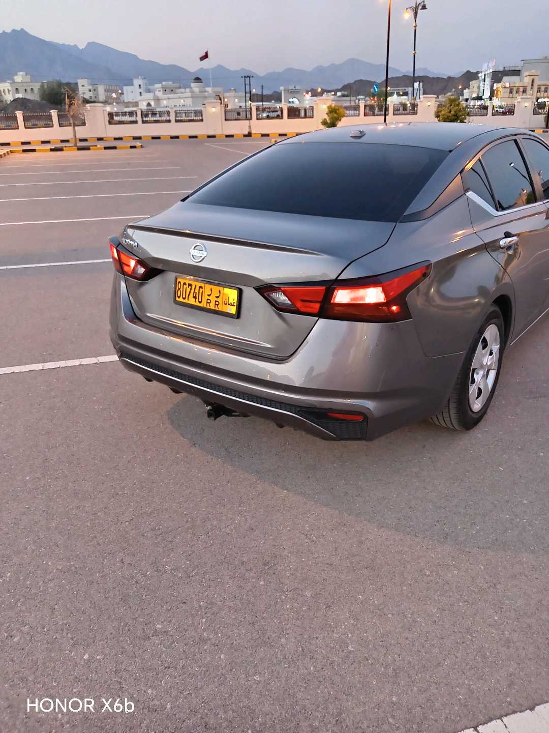 Car Image 2019 NISSAN ALTIMA SL