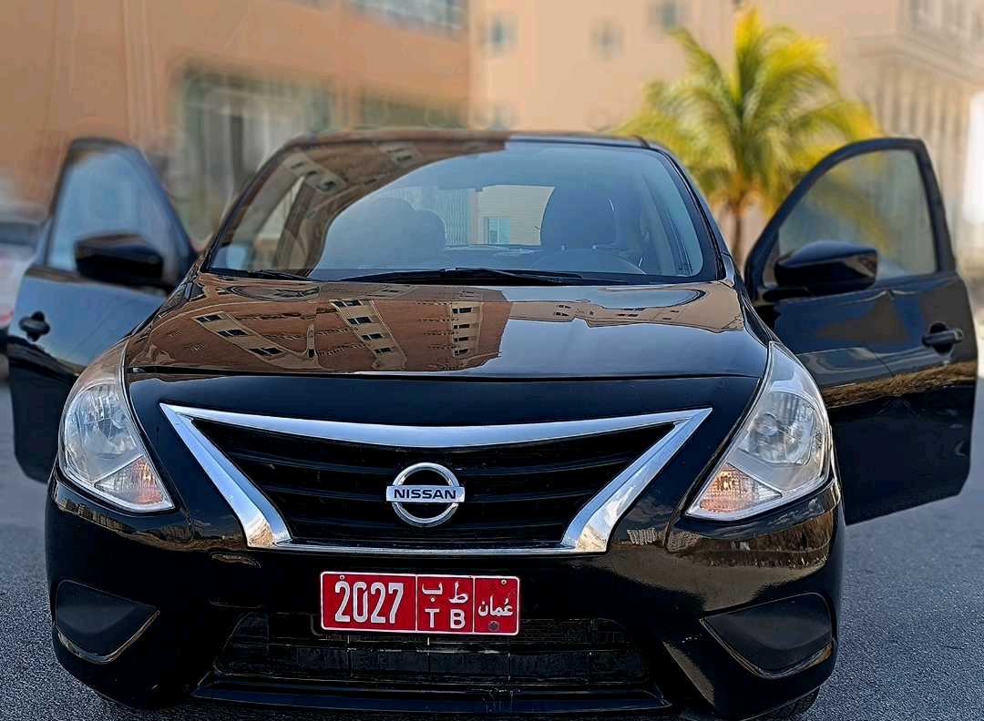 NISSAN SUNNY 2019