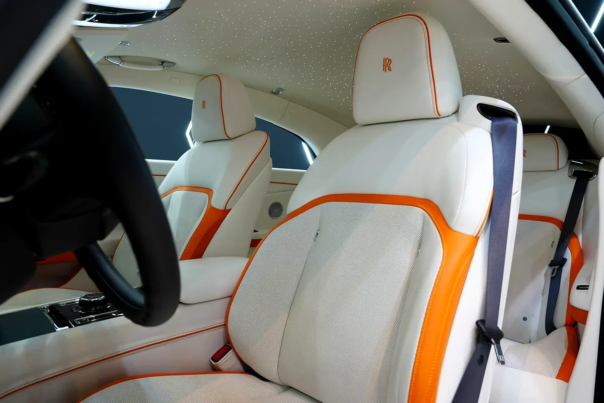 Car Image 2024 ROLLS ROYCE SPECTRE 