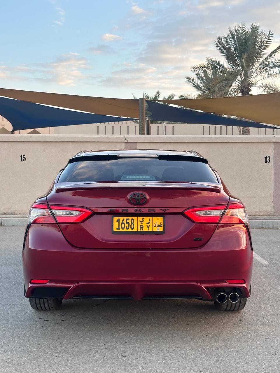 Car Image 2018 TOYOTA CAMRY SE