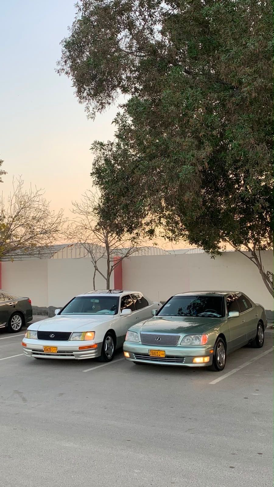 Car Image 1998 LEXUS LS 400