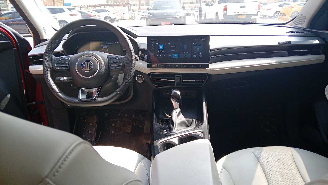 MG 5 2025
