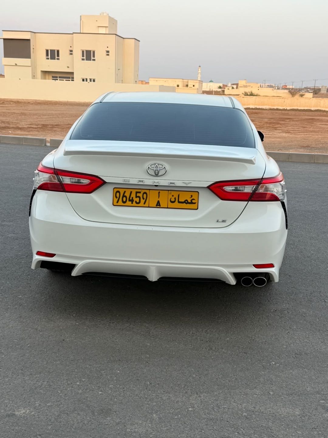 TOYOTA CAMRY LE 2018