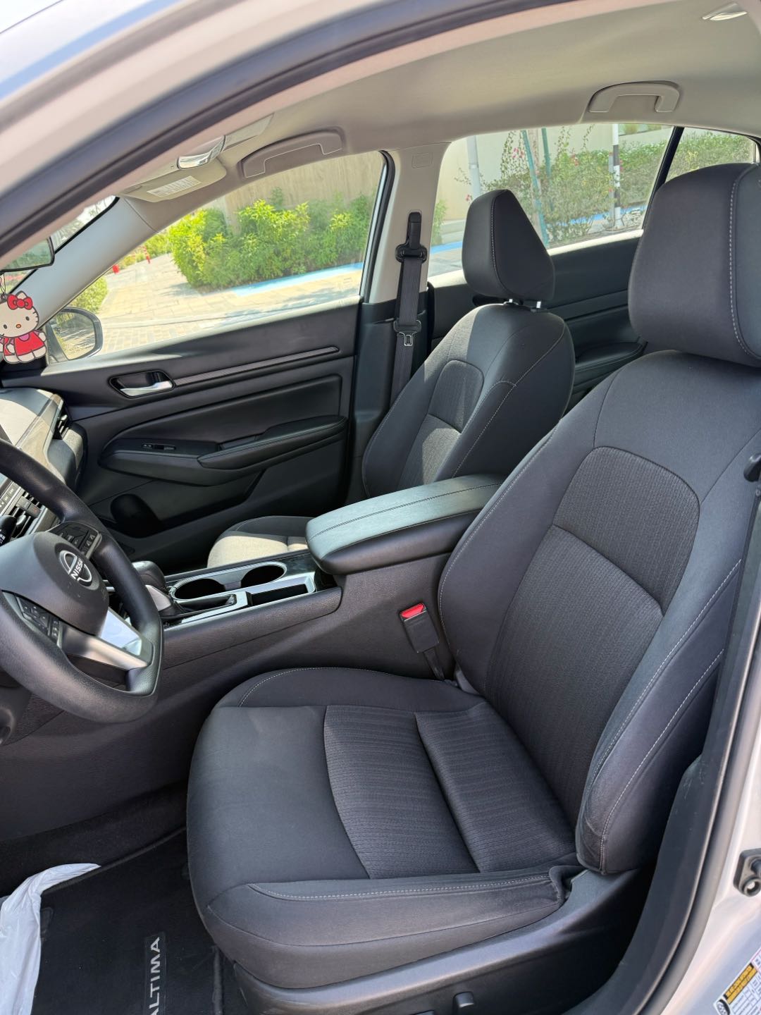 Car Image 2024 NISSAN ALTIMA SV