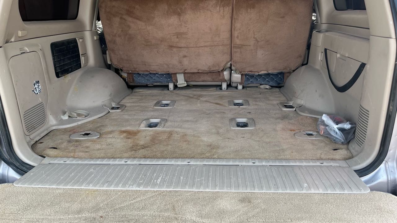Car Image 1999 TOYOTA LAND CRUISER 