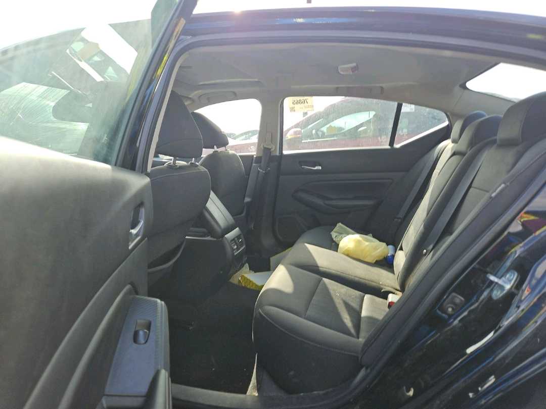 Car Image 2019 NISSAN ALTIMA