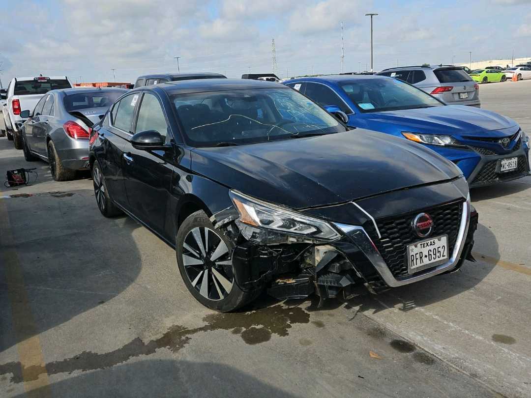Car Image 2019 NISSAN ALTIMA