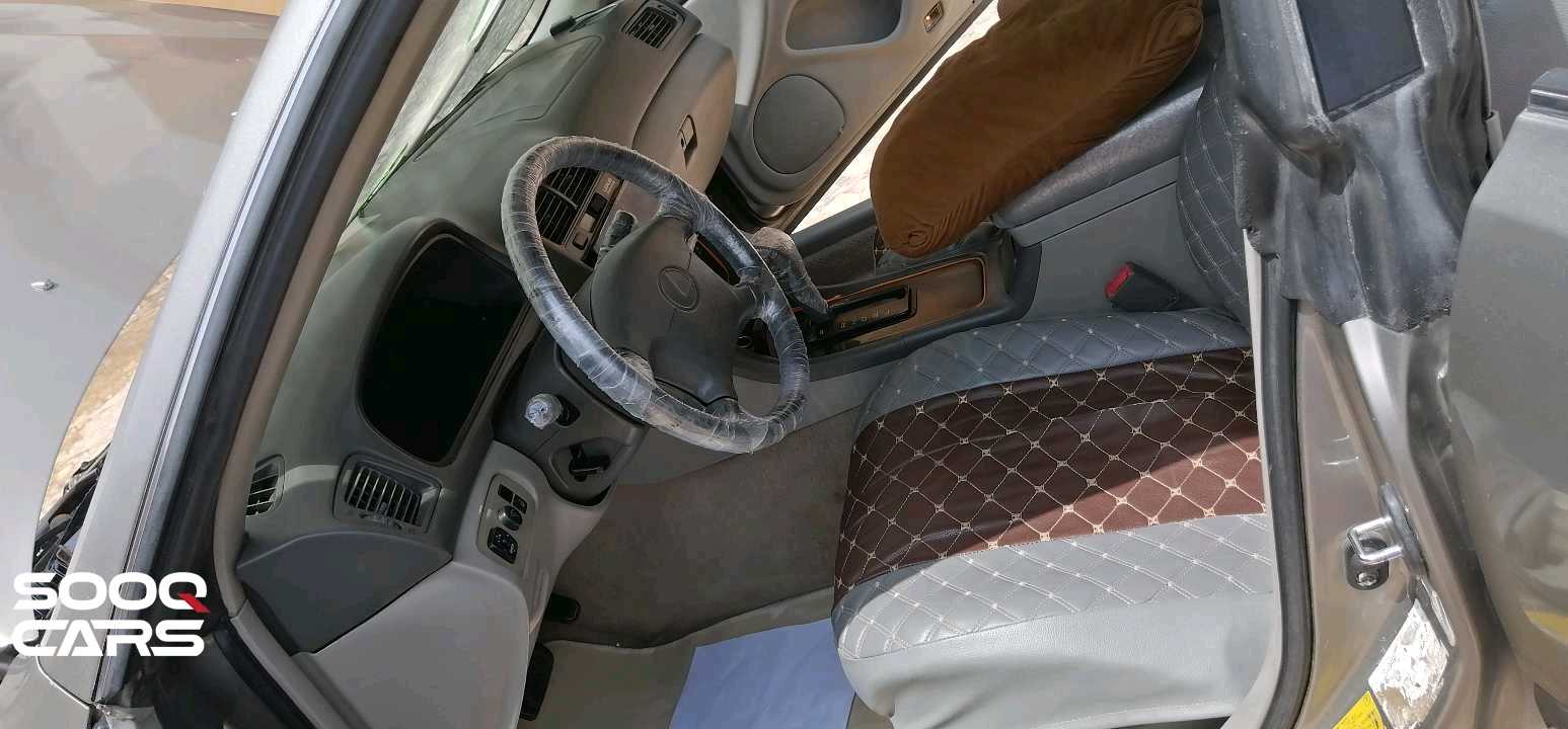 Car Image 1998 LEXUS ES 300