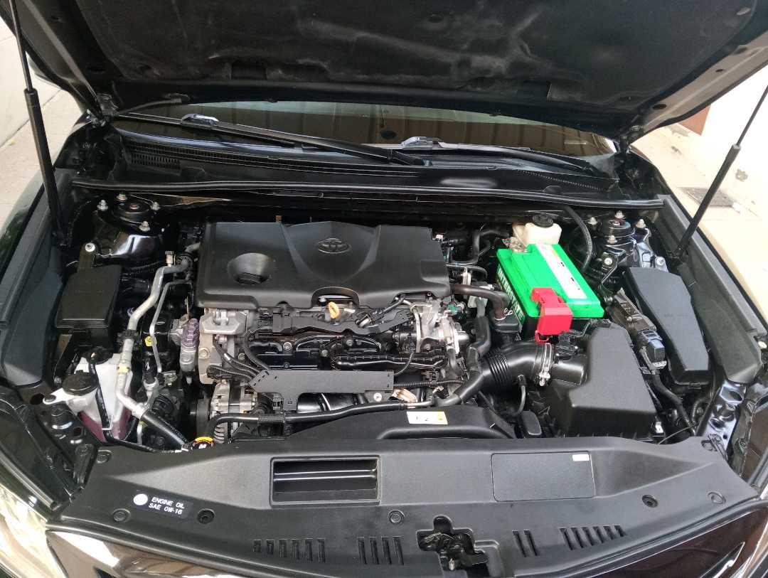 Car Image 2018 TOYOTA CAMRY XSE