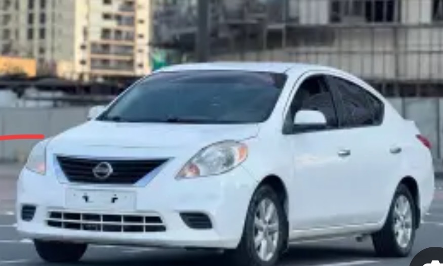 NISSAN VERSA 2018