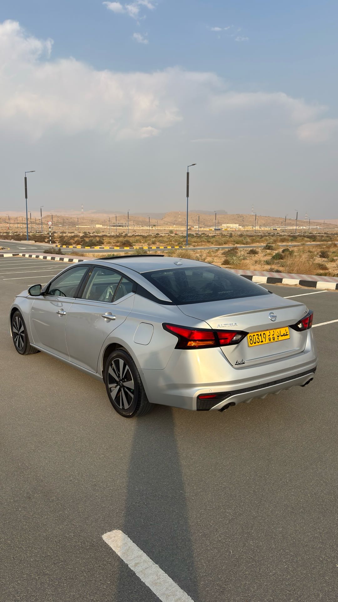 Car Image 2019 NISSAN ALTIMA SV