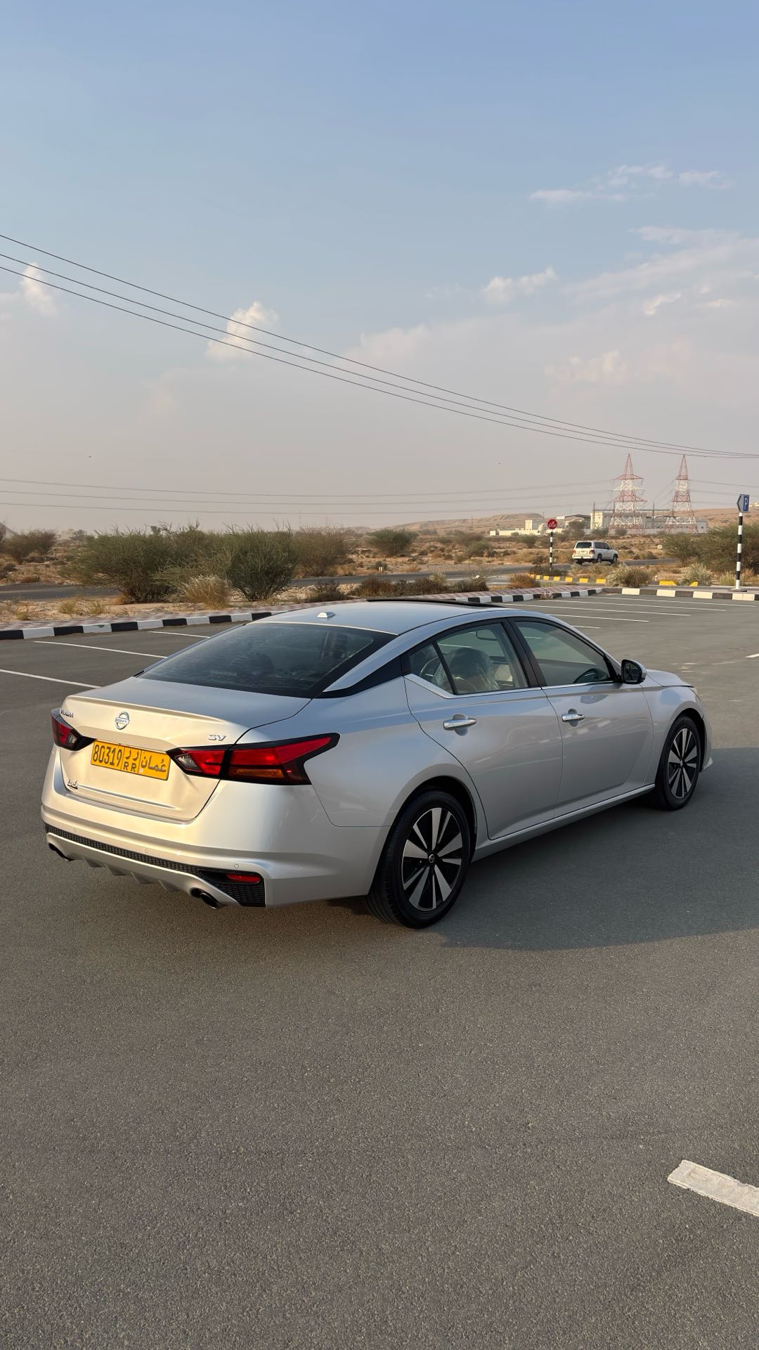 Car Image 2019 NISSAN ALTIMA SV