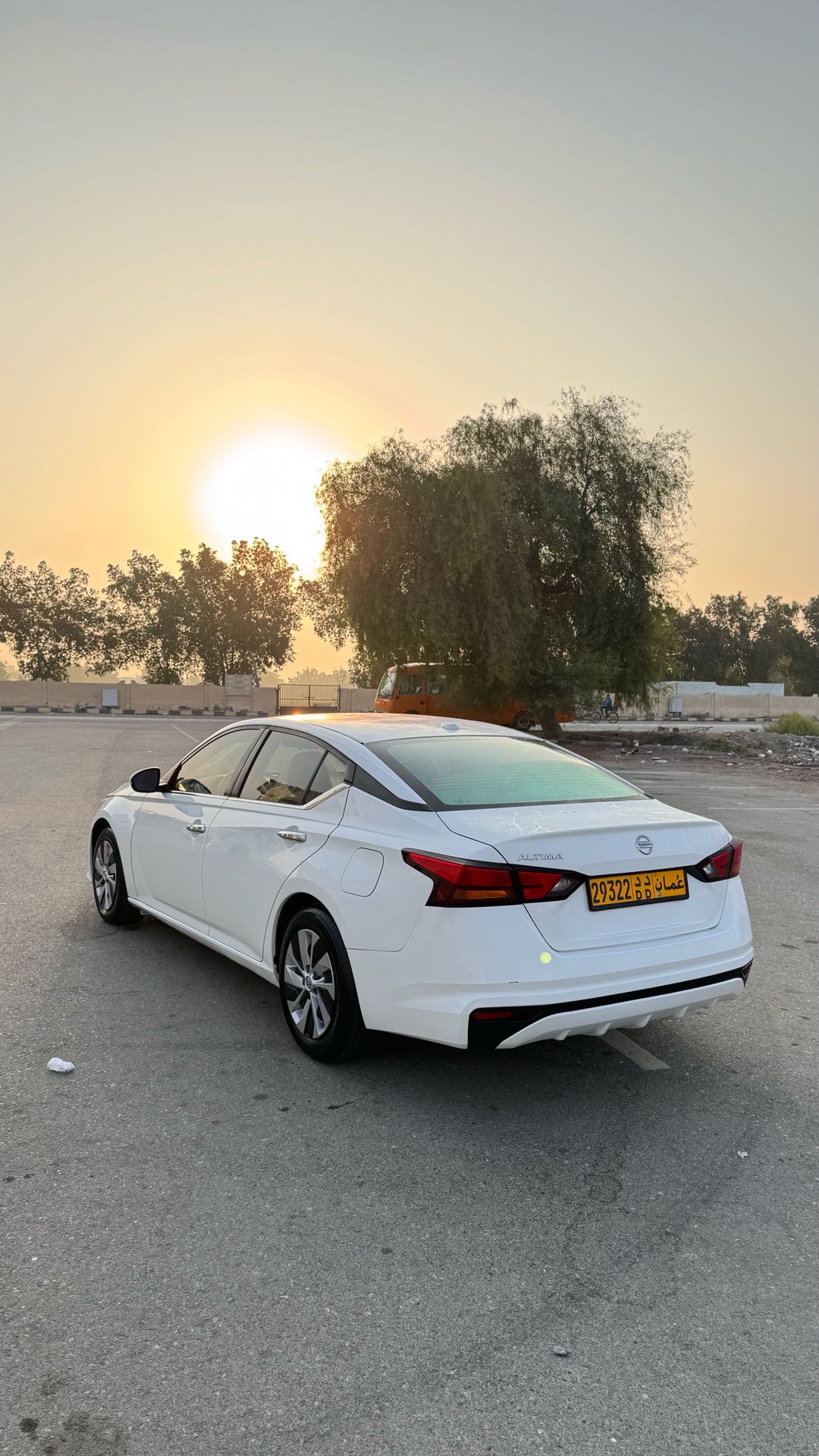 Car Image 2019 NISSAN ALTIMA SV