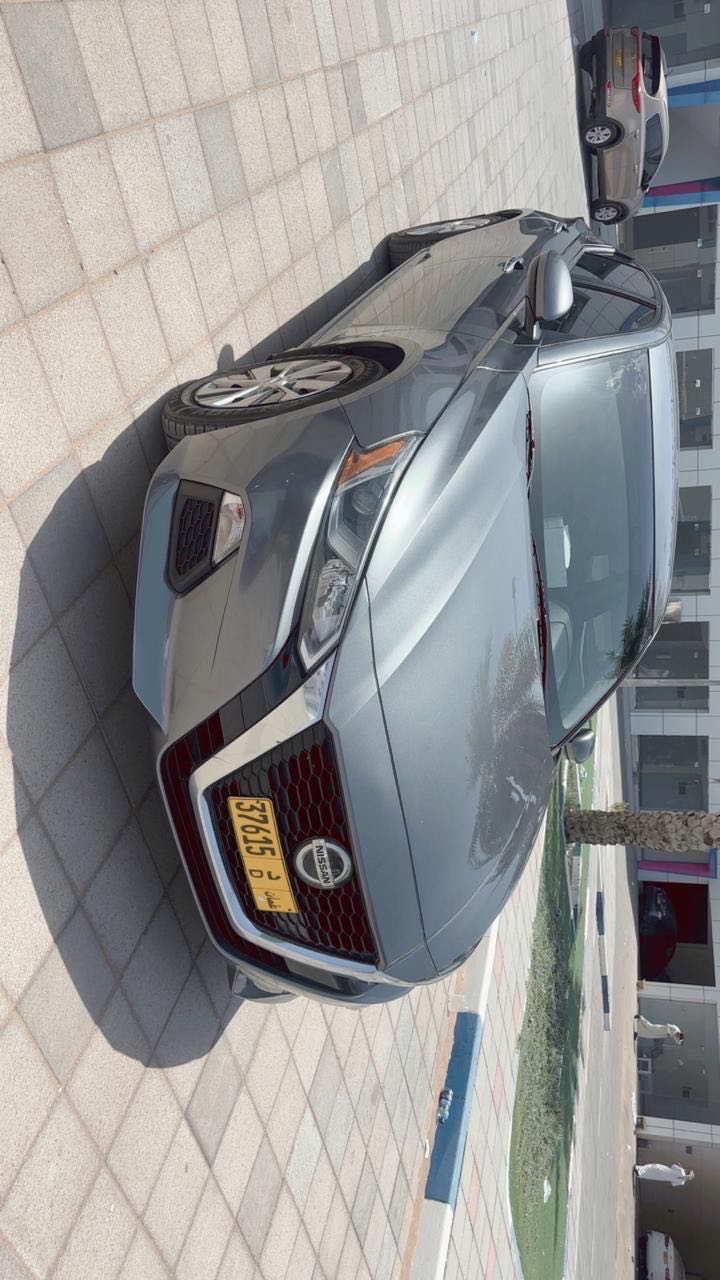 Car Image 2019 NISSAN ALTIMA SV