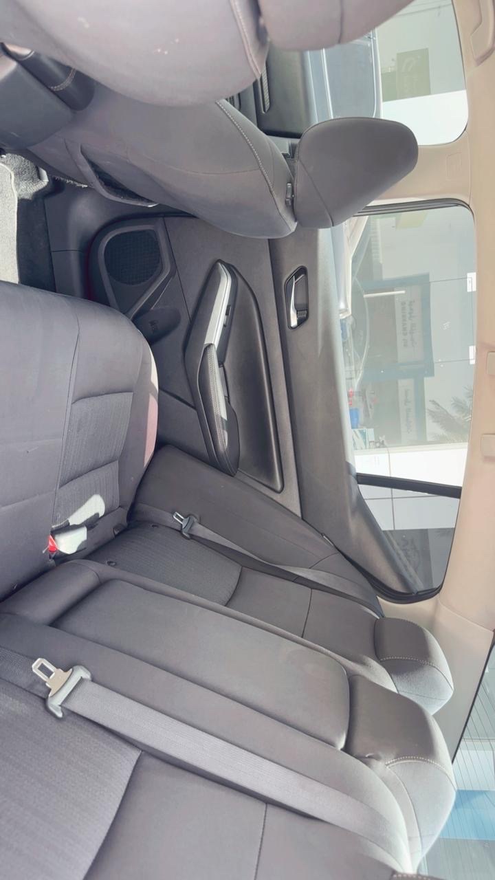 Car Image 2019 NISSAN ALTIMA SV