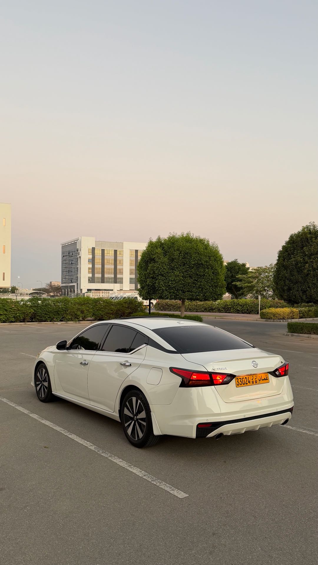 Car Image 2019 NISSAN ALTIMA SL