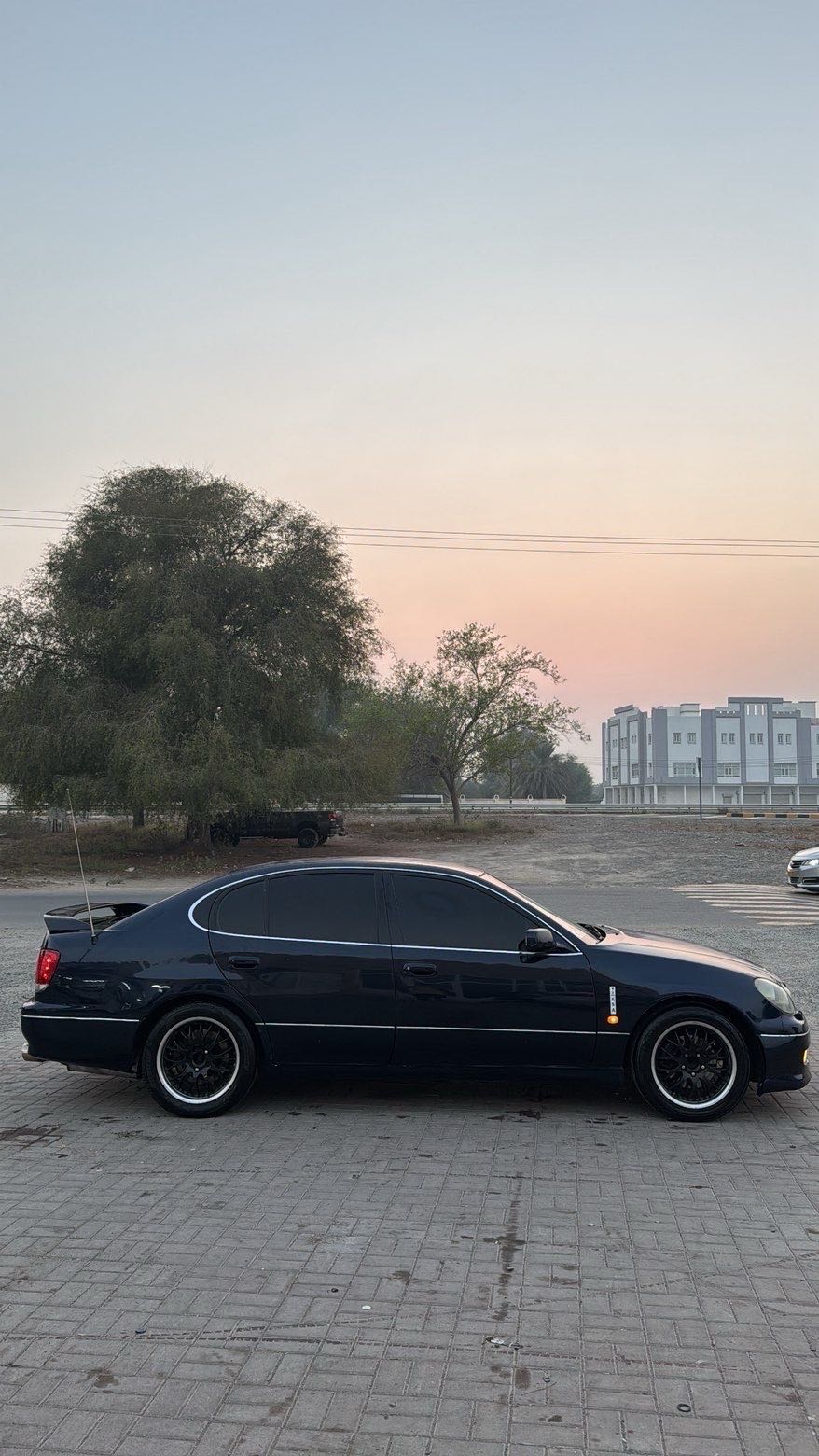 Car Image 1999 LEXUS GS 400