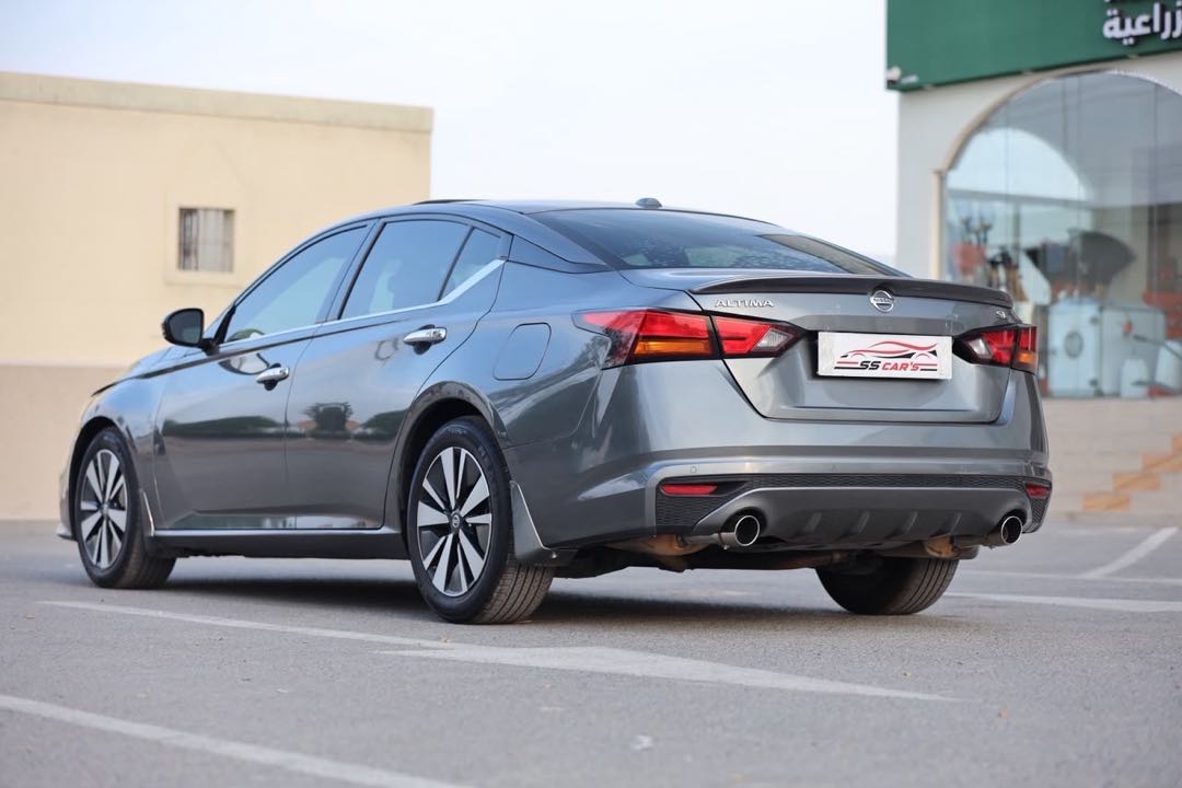 Car Image 2019 NISSAN ALTIMA SL