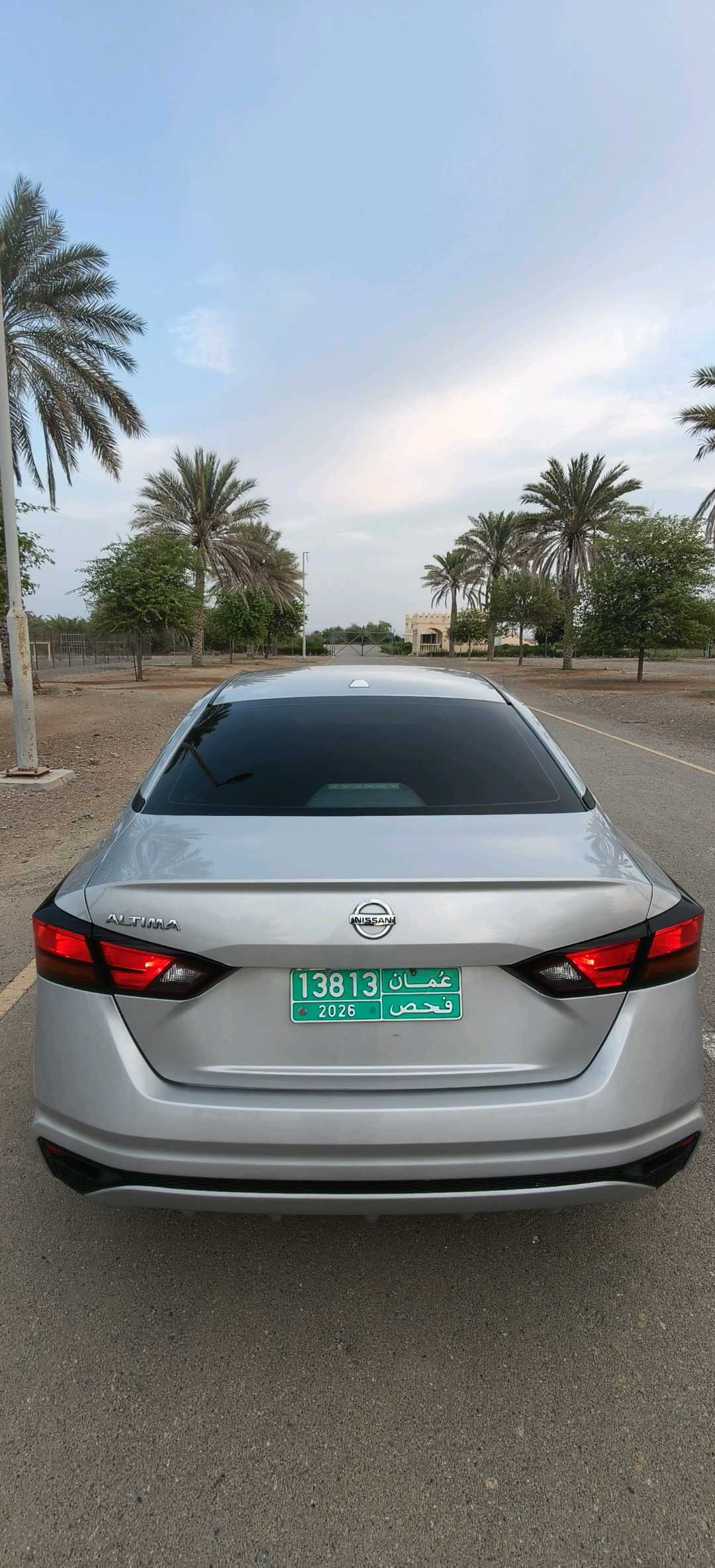 Car Image 2019 NISSAN ALTIMA SV