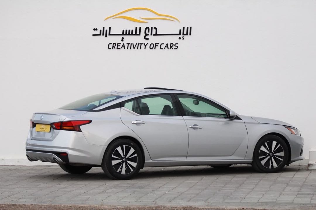 Car Image 2019 NISSAN ALTIMA SL