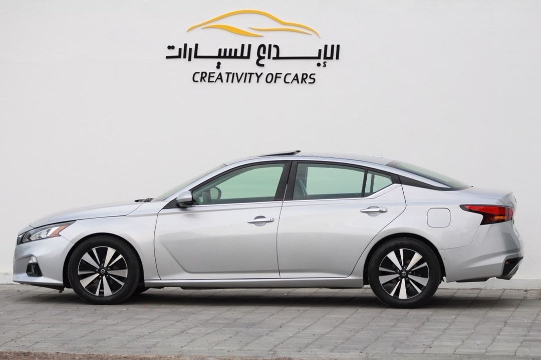 Car Image 2019 NISSAN ALTIMA SL