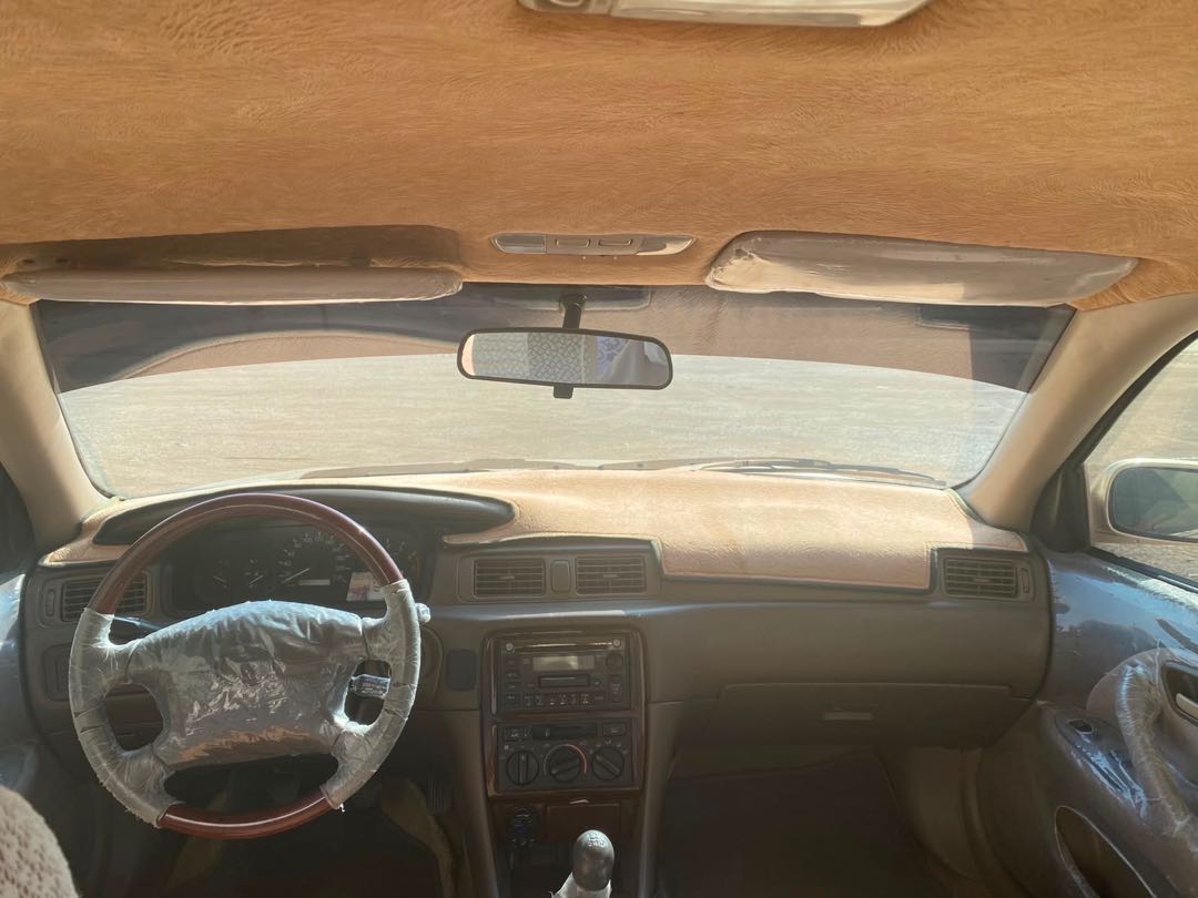 Car Image 1998 TOYOTA CAMRY GL