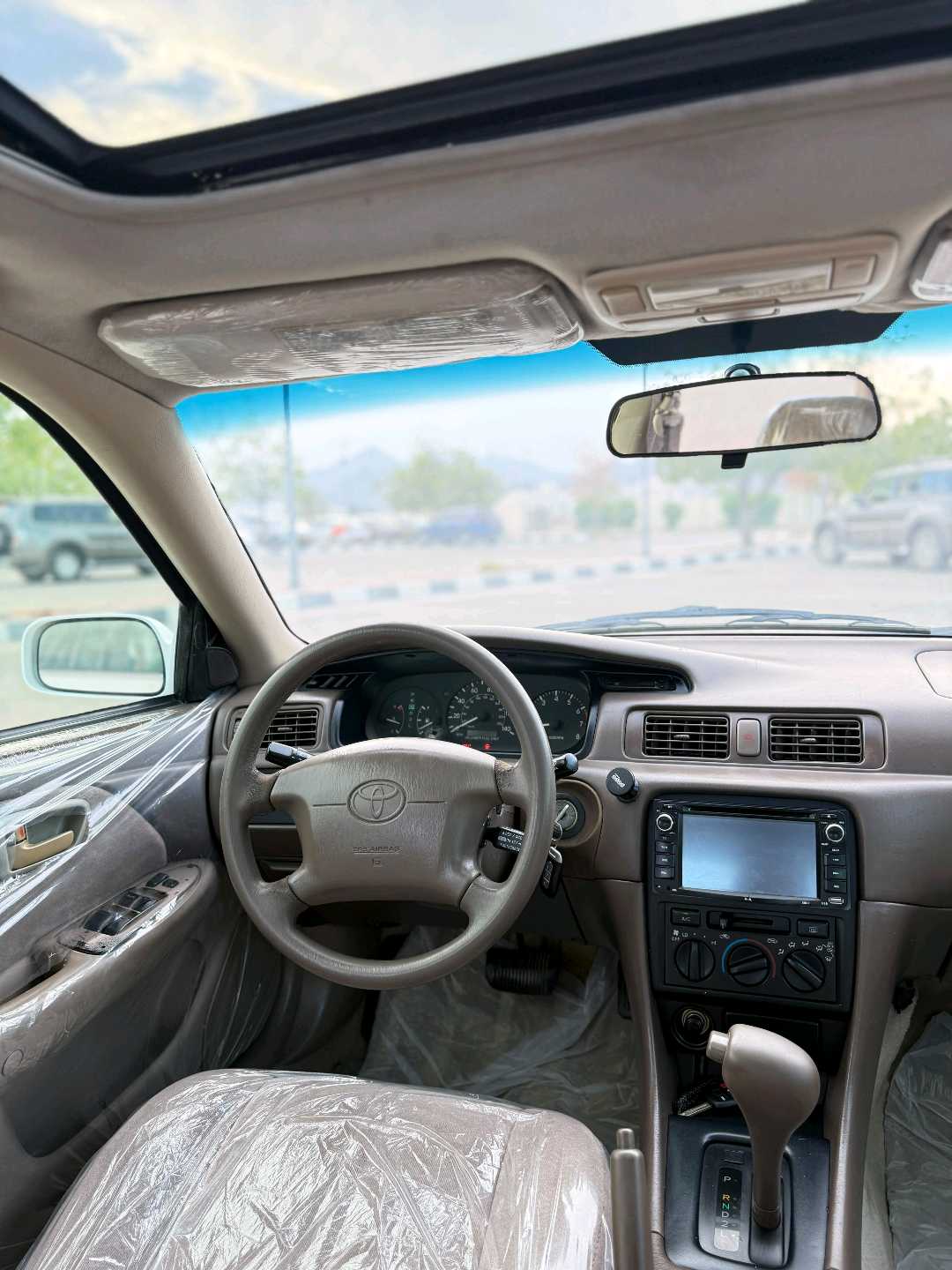 Car Image 1999 TOYOTA CAMRY SE