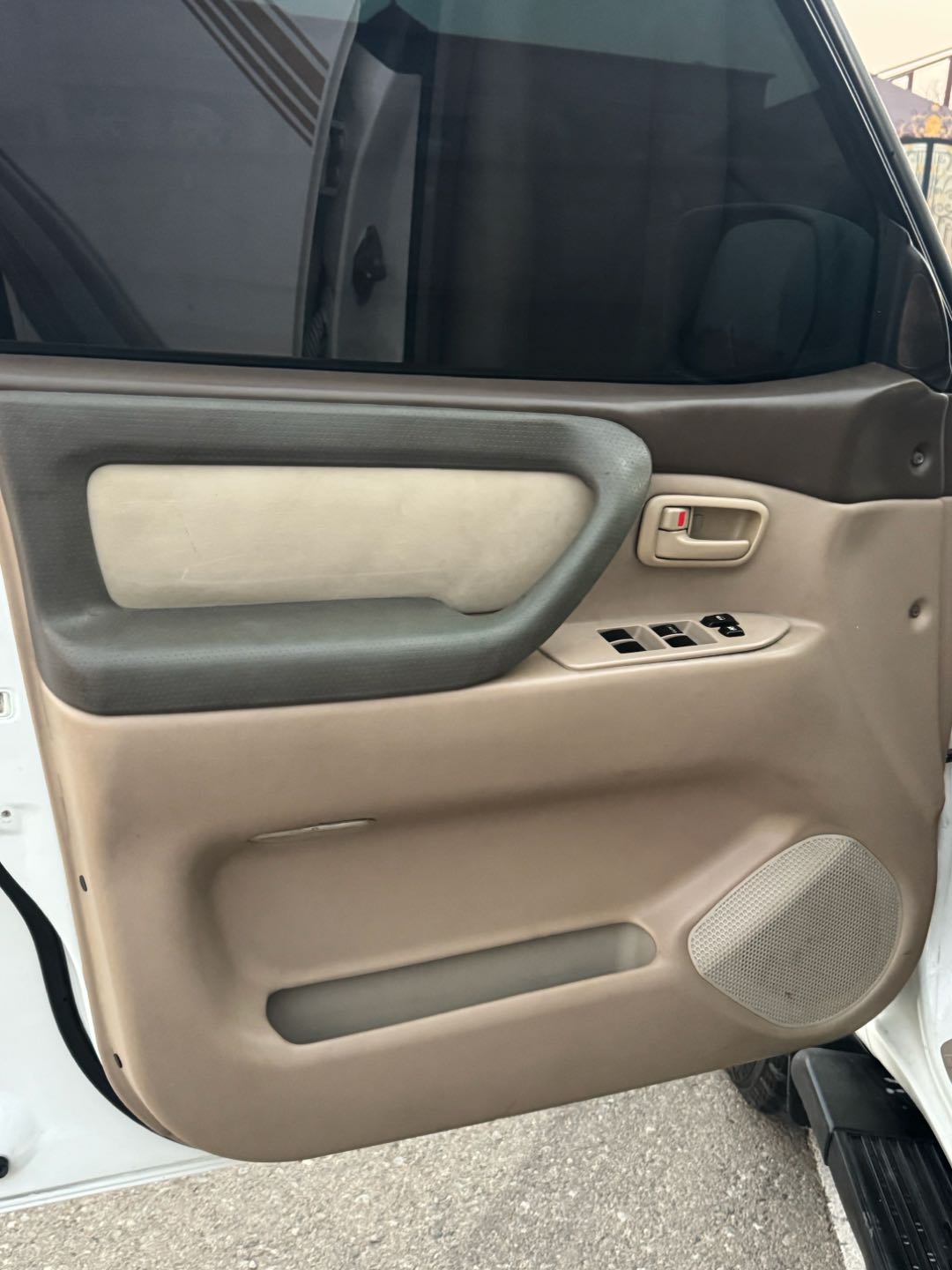 Car Image 1998 TOYOTA LAND CRUISER VX.R