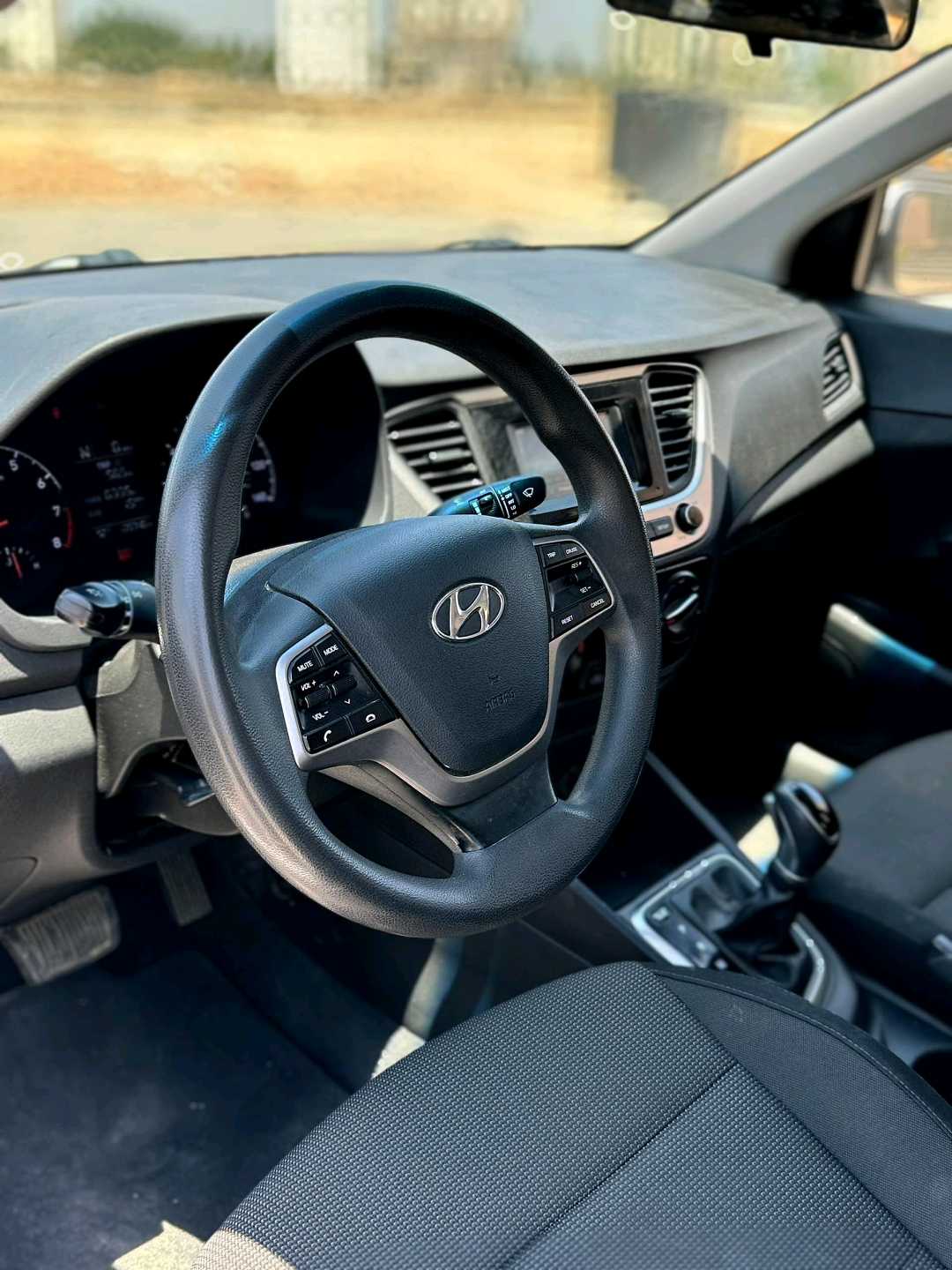 HYUNDAI ACCENT 2019