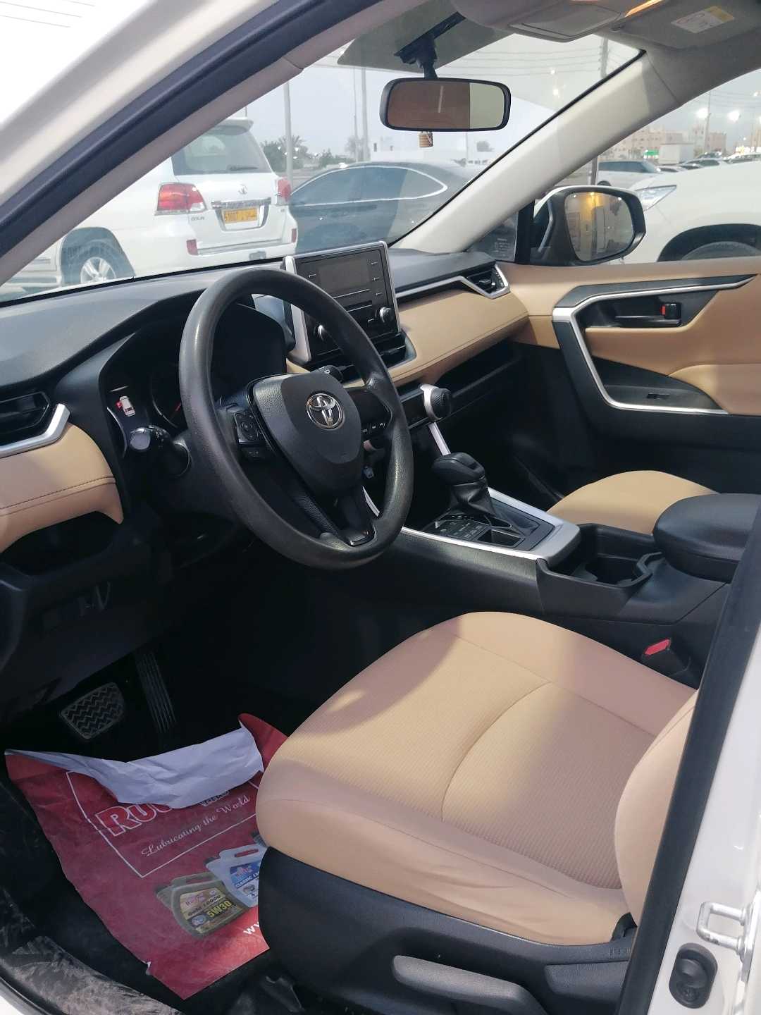 Car Image 2019 TOYOTA RAV4 EX