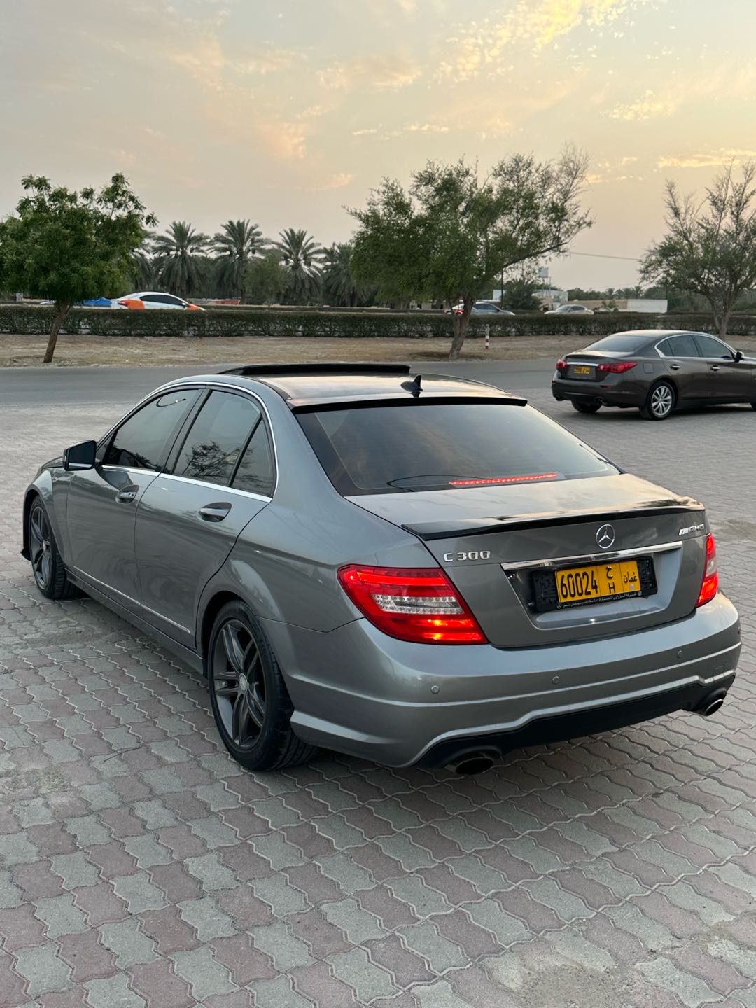 Car Image 2012 MERCEDES C Class 300