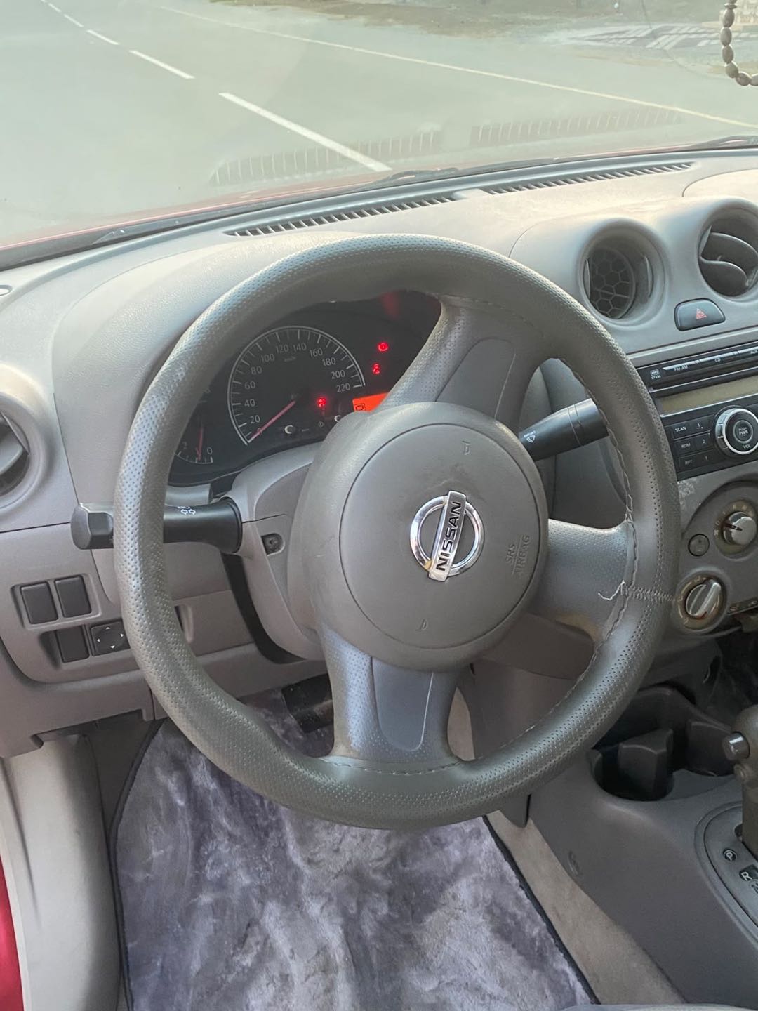 Car Image 2012 NISSAN SUNNY S