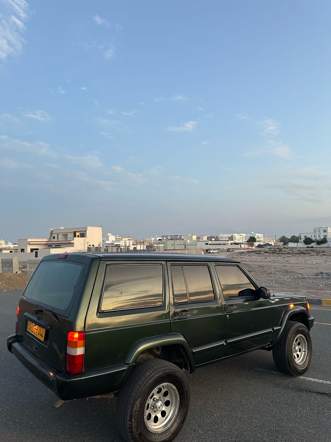 Car Image 1997 JEEP CHEROKEE Limited