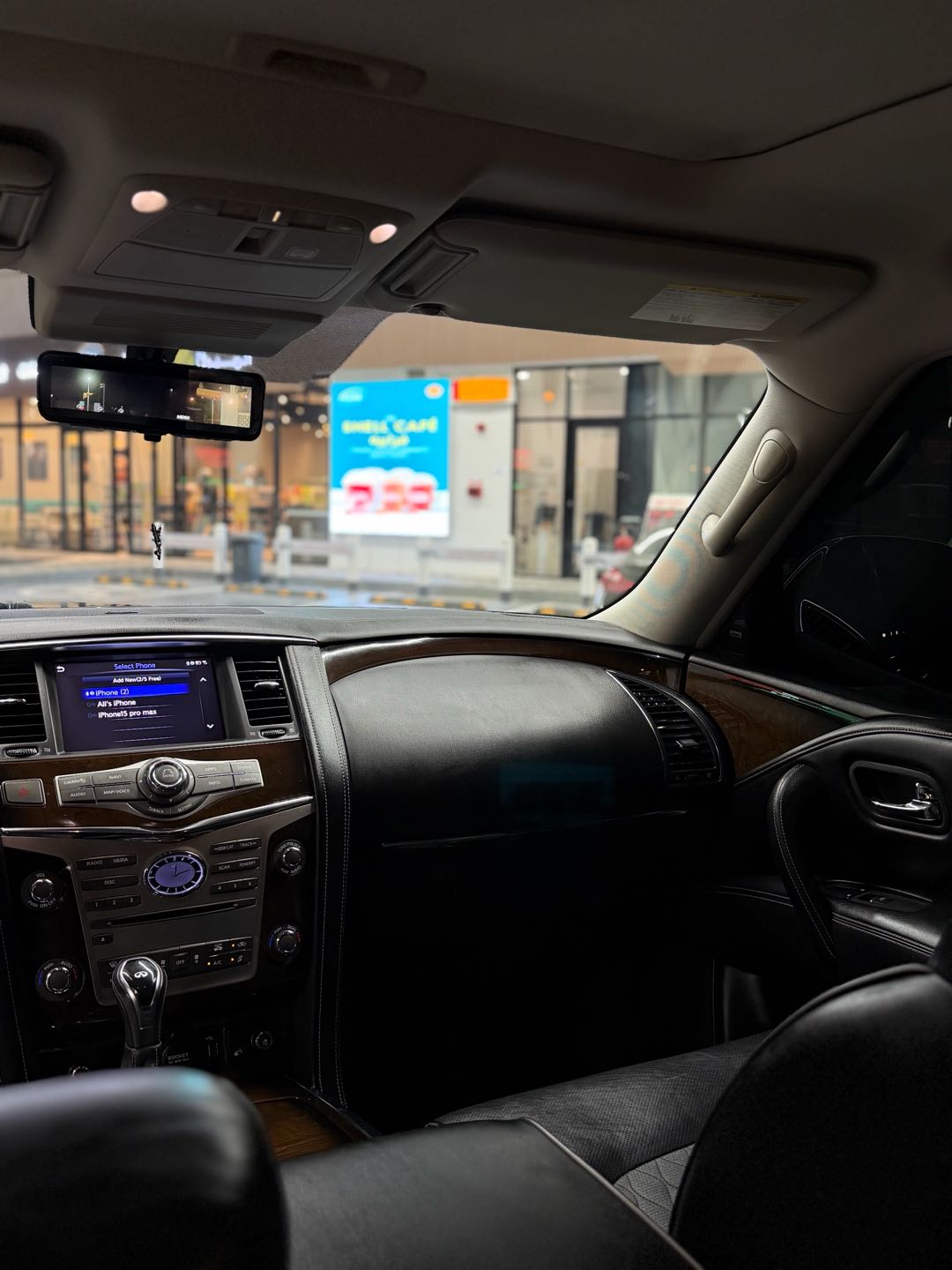 Car Image 2019 INFINITI QX80 Luxury