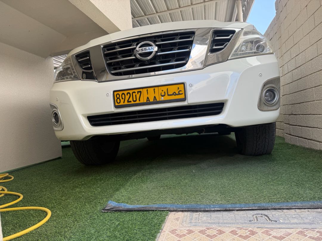 Car Image 2014 NISSAN PATROL Platinum