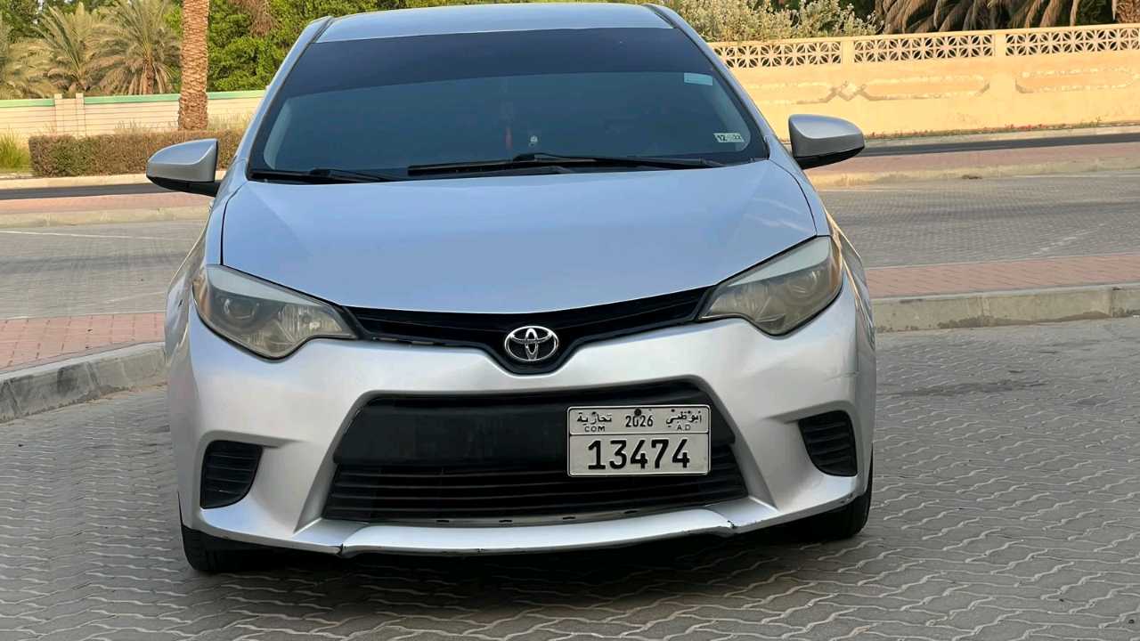 Car Image 2014 TOYOTA COROLLA S