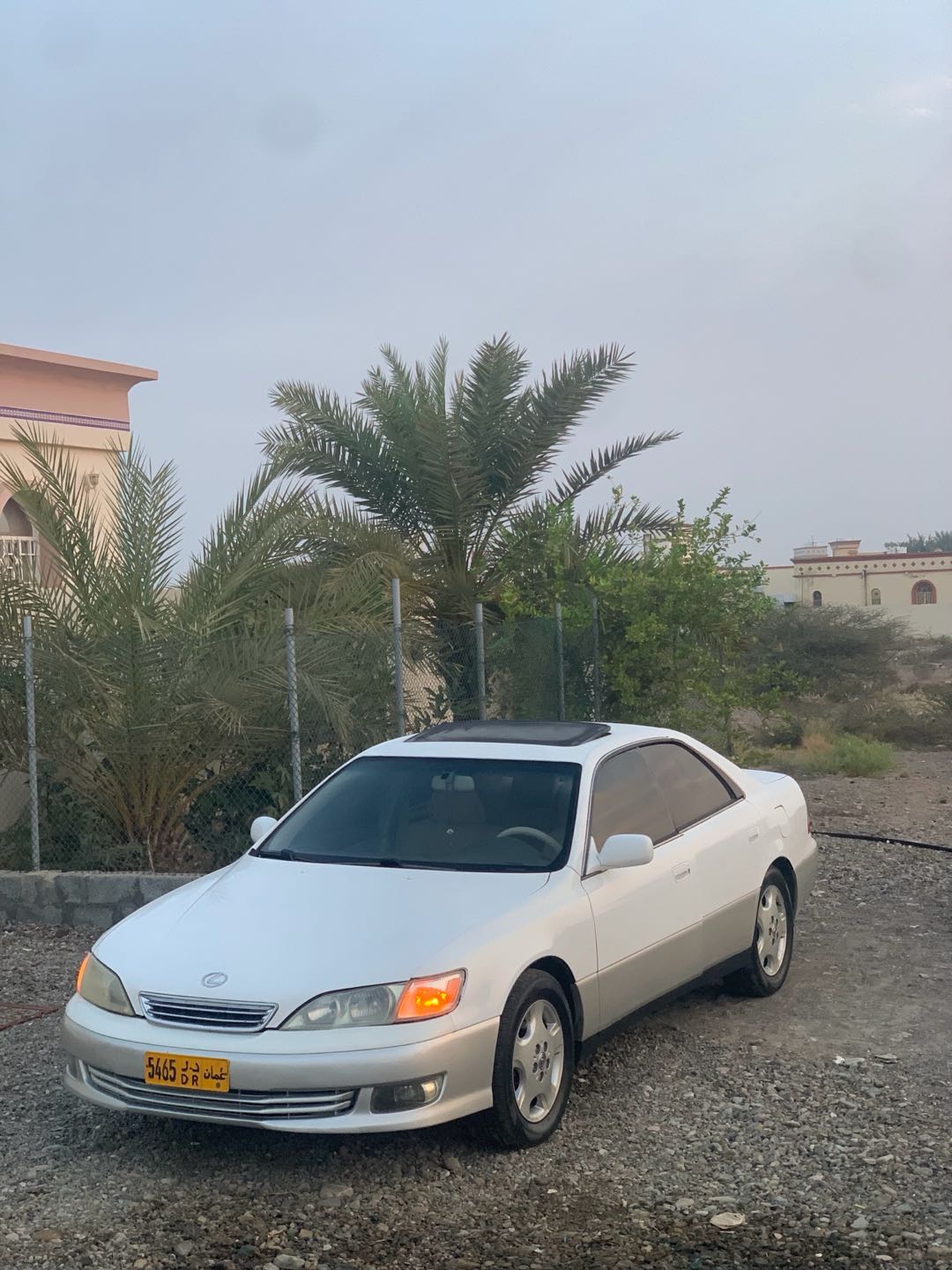 Car Image 2001 LEXUS ES 300