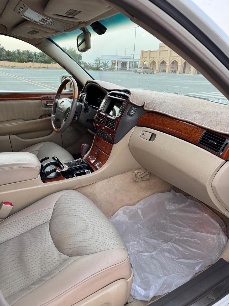 Car Image 2005 LEXUS LS 430