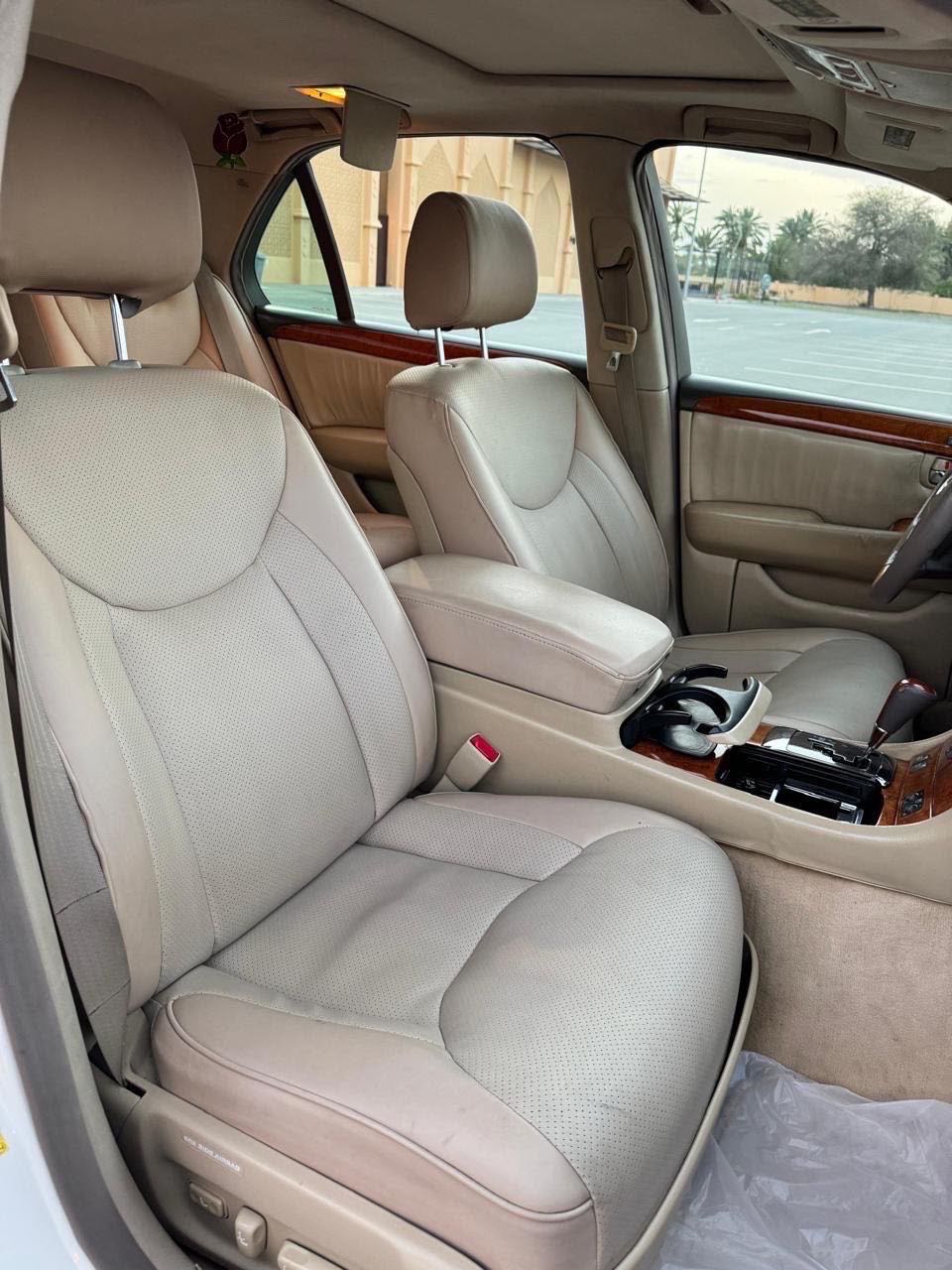 Car Image 2005 LEXUS LS 430