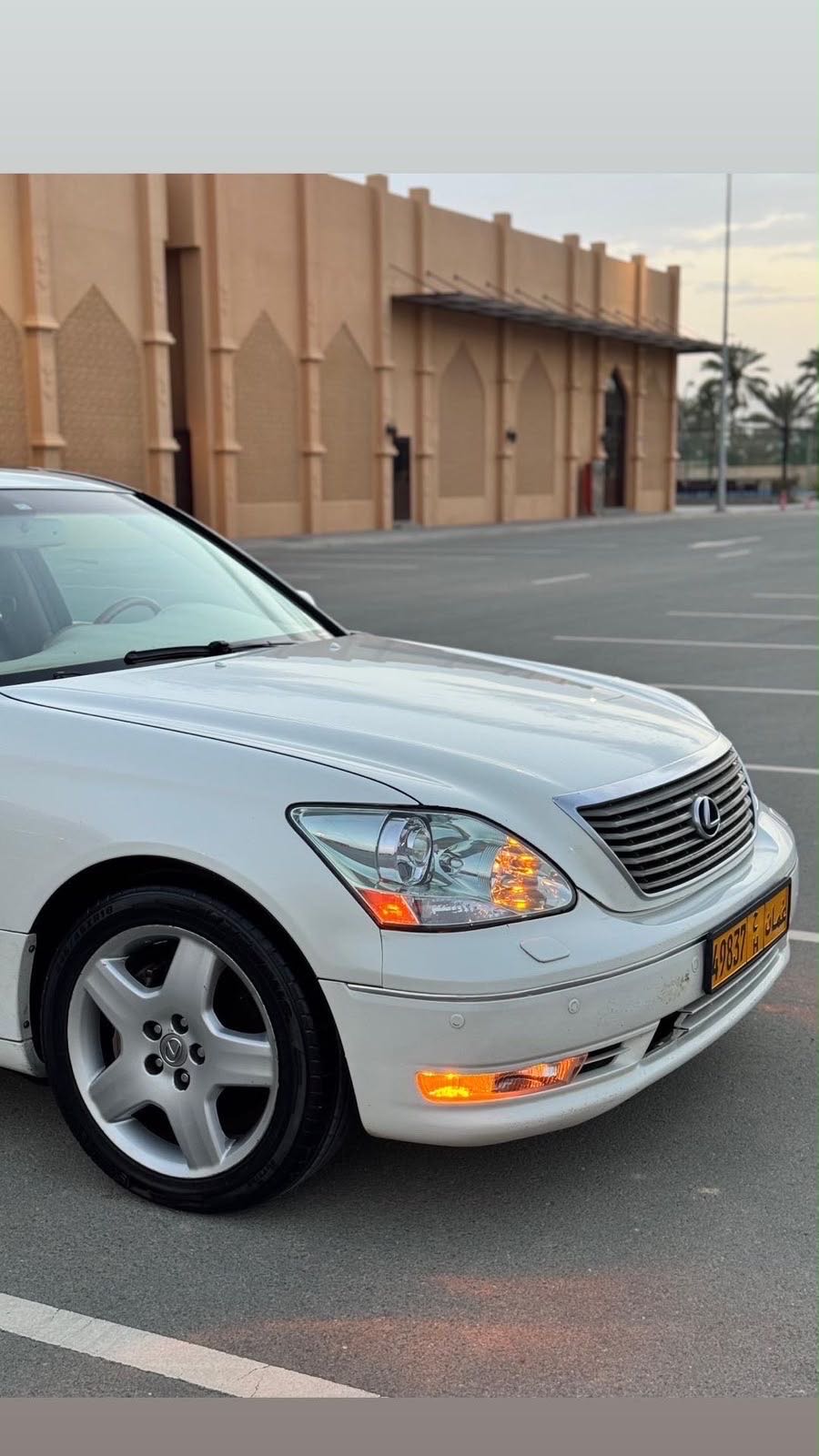 Car Image 2005 LEXUS LS 430