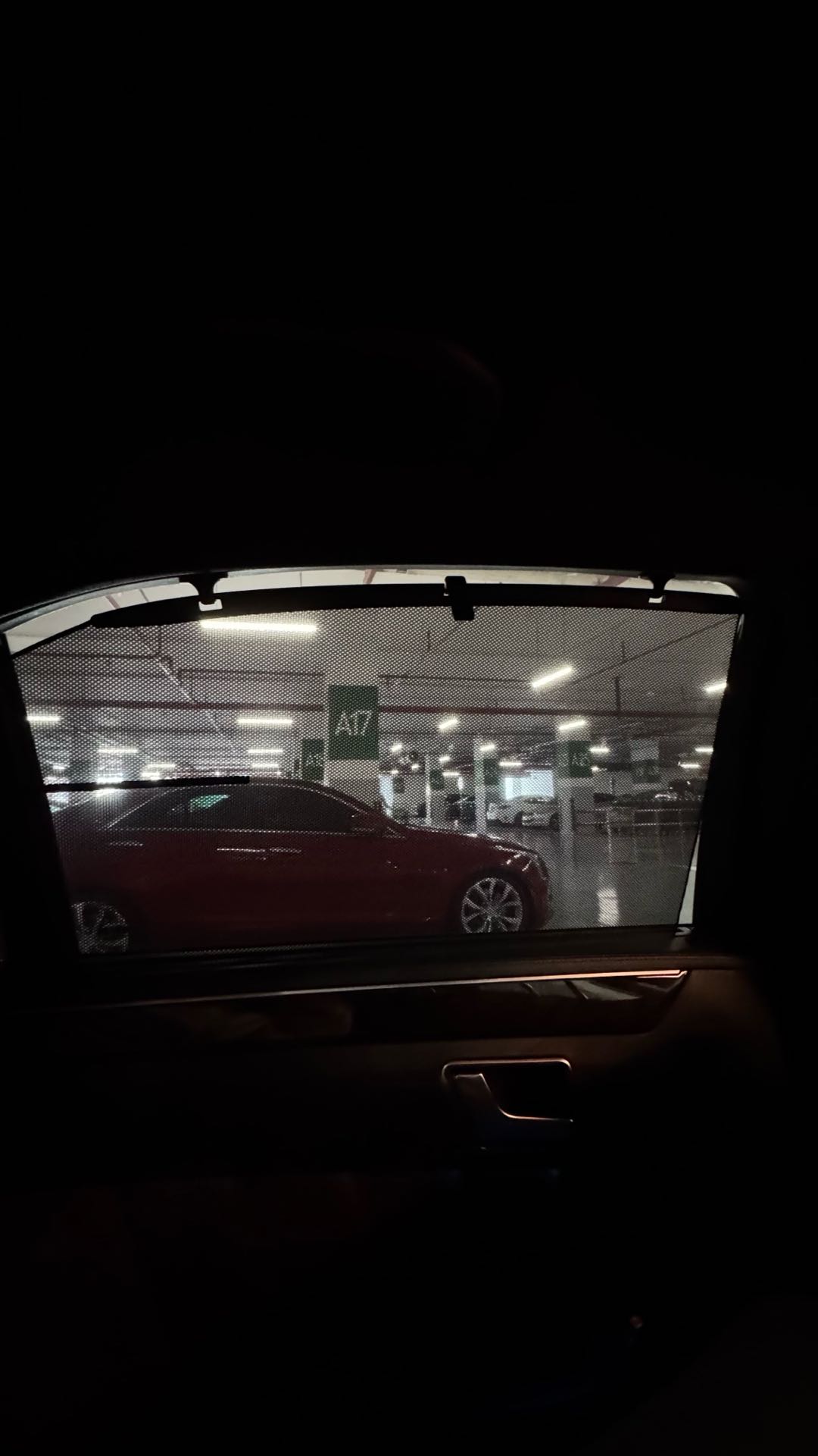 Car Image 2014 MERCEDES E Class 300