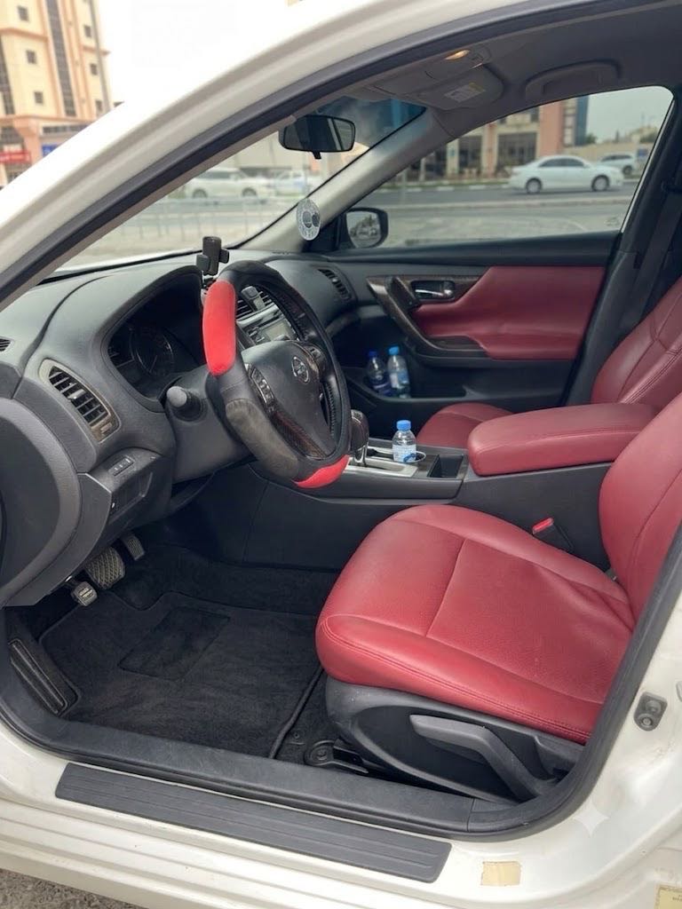 Car Image 2017 NISSAN ALTIMA S