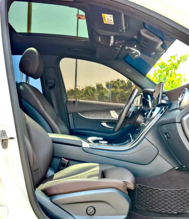 Car Image 2018 MERCEDES GLC CLASS GLC 250 4MATIC