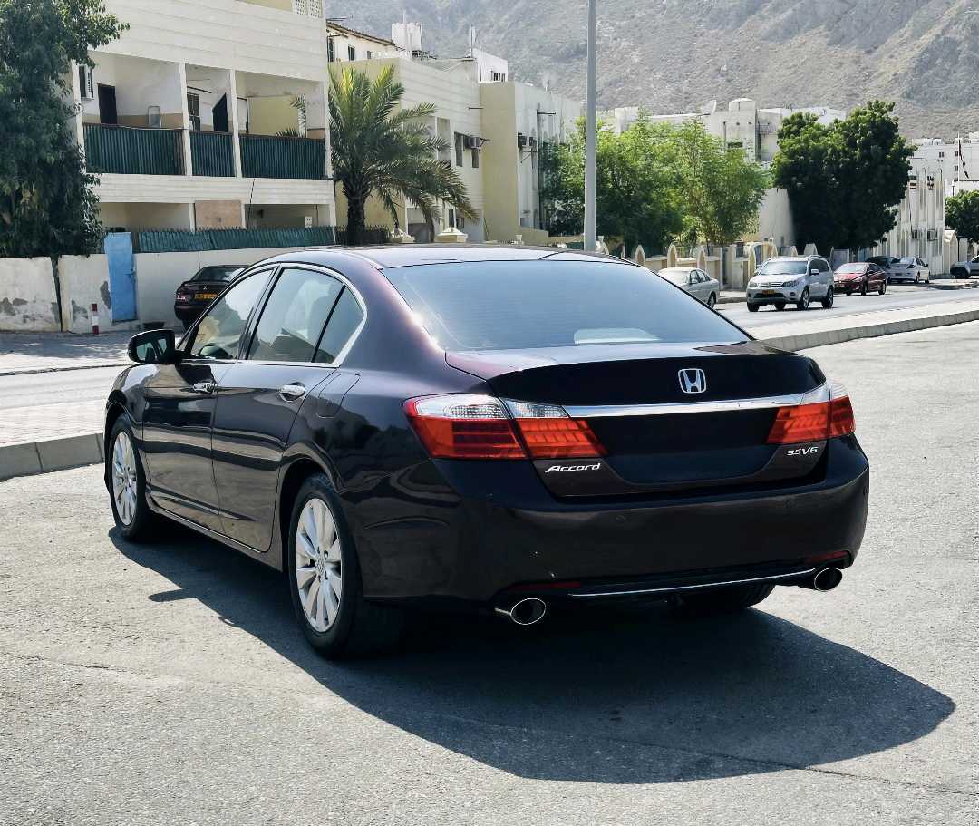 Car Image 2013 HONDA ACCORD VTi-L