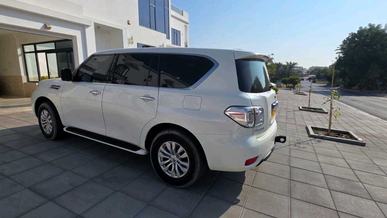 Car Image 2019 NISSAN PATROL Titanium
