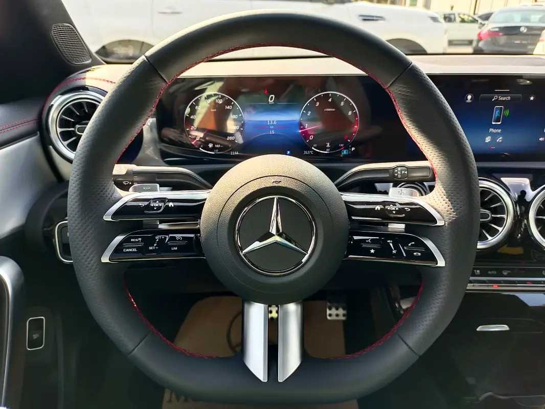 Car Image 2025 MERCEDES CLA CLASS CLA200