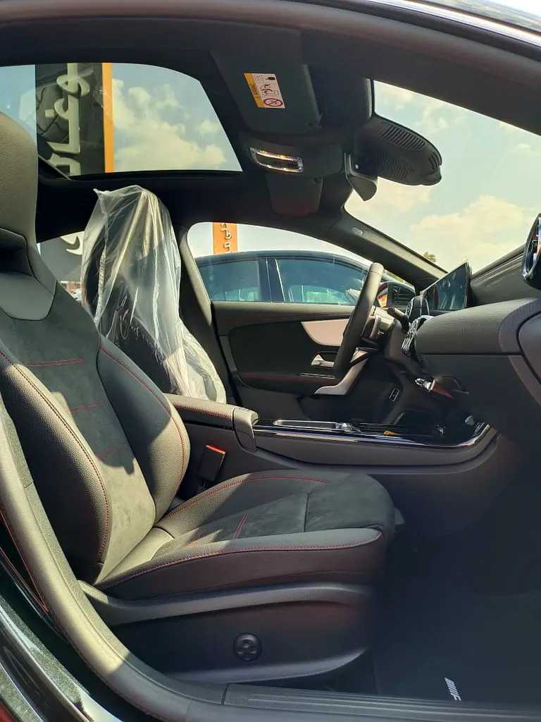 Car Image 2025 MERCEDES CLA CLASS CLA200