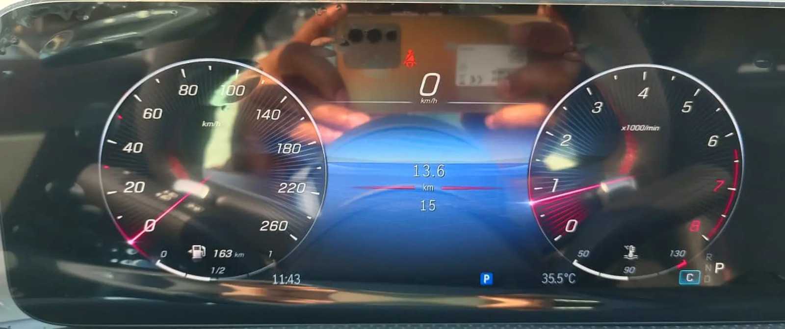 Car Image 2025 MERCEDES CLA CLASS CLA200